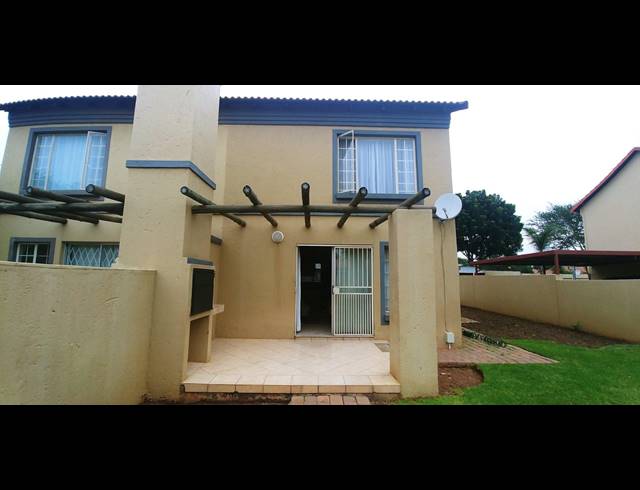 2 BEDROOM TOWNHOUSE SOLD IN ANNLIN